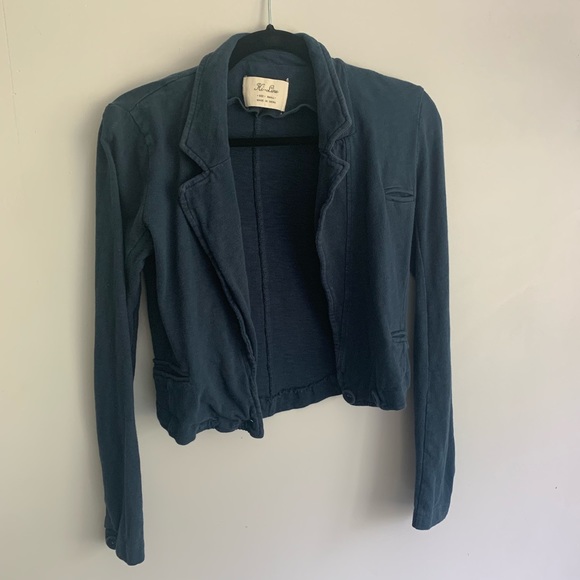 Navy Hi-Line Cropped Blazer - Picture 1 of 3